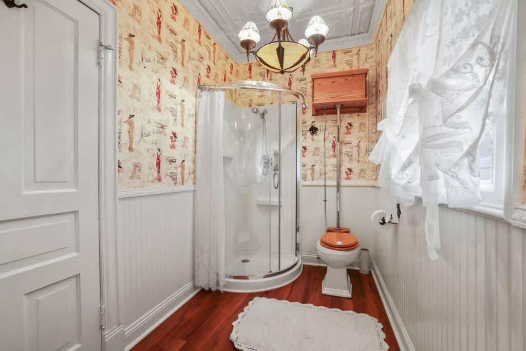 Charming Victorian Home - 2 Minutes To Downtown Lancaster Eksteriør bilde